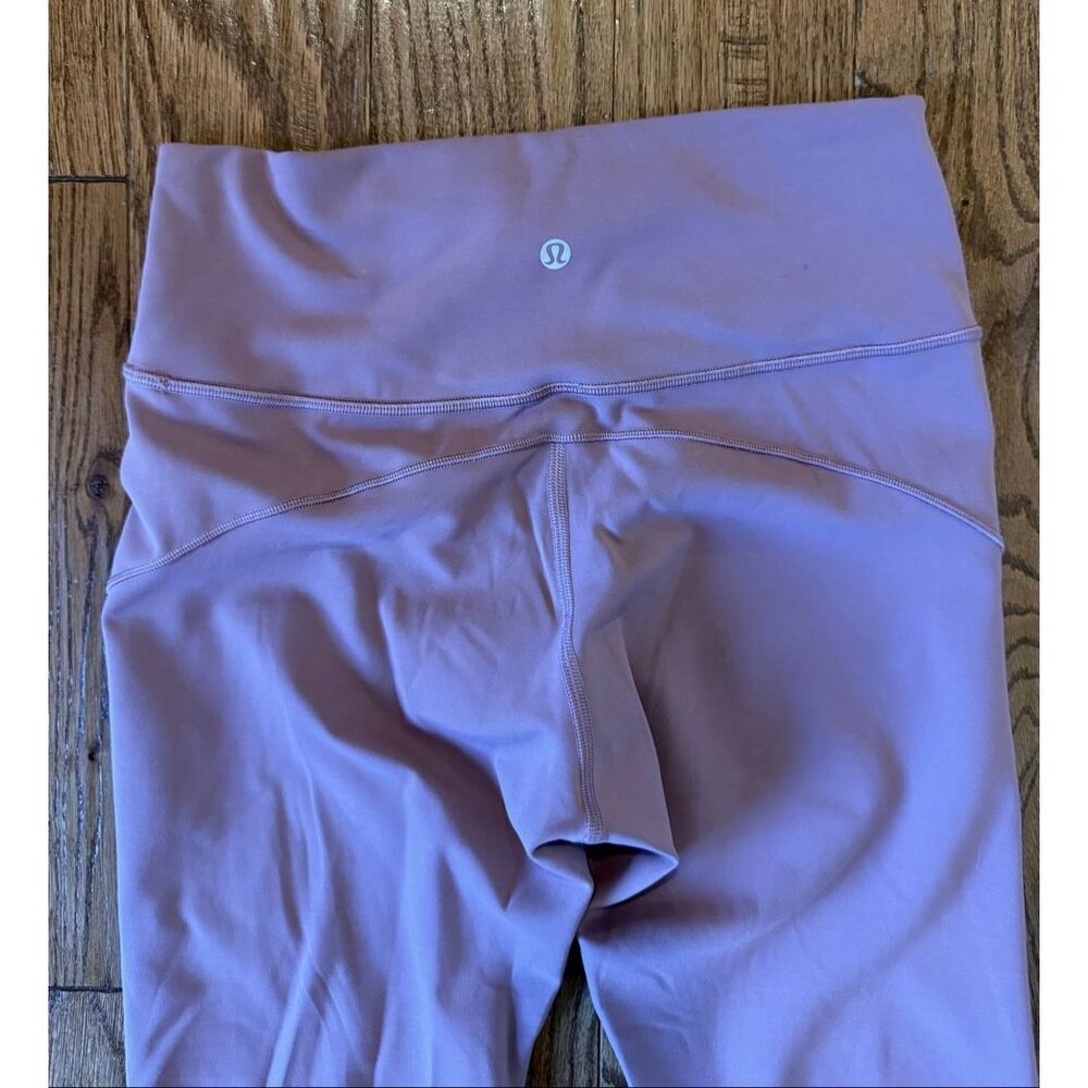 Lululemon in movement everlux high rise leggings size 8 - Picture 7 of 8